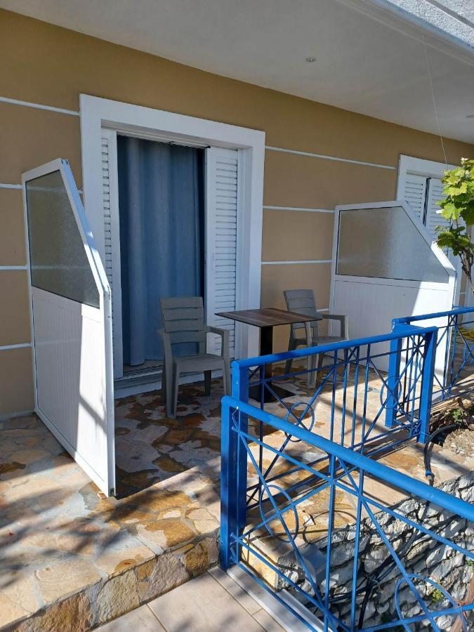 Ionian View Guest House Qeparo Exterior photo